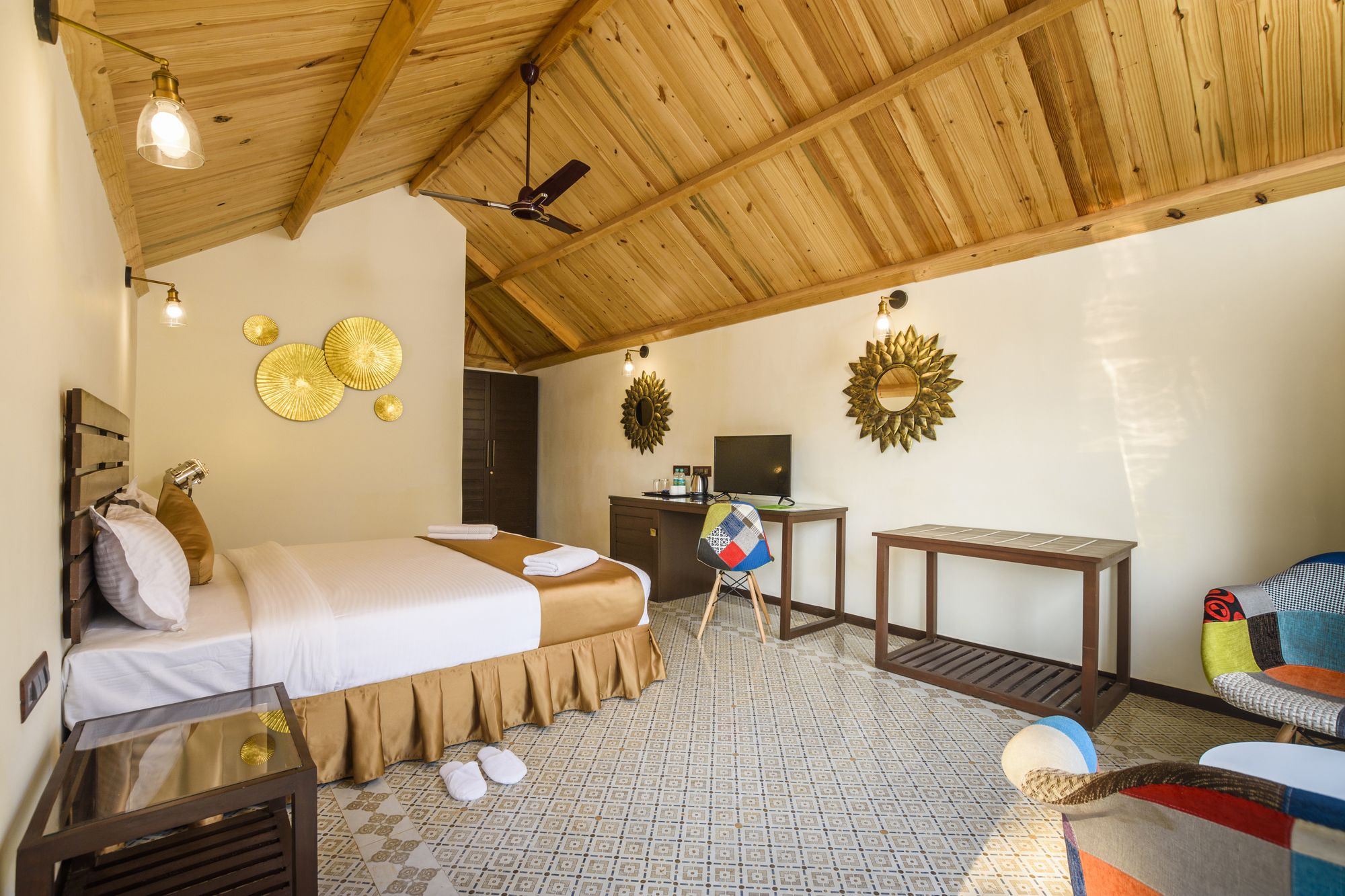 Фото Stone Wood Resort