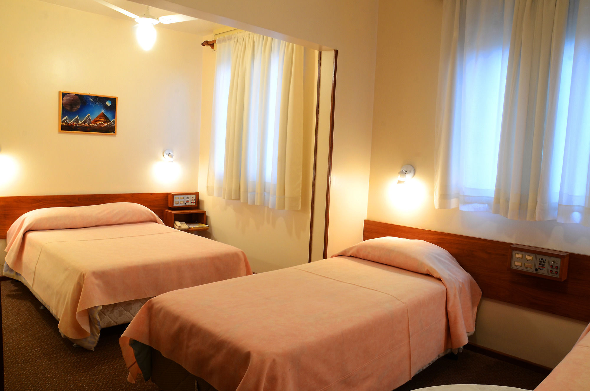 Фото Milão Hotel