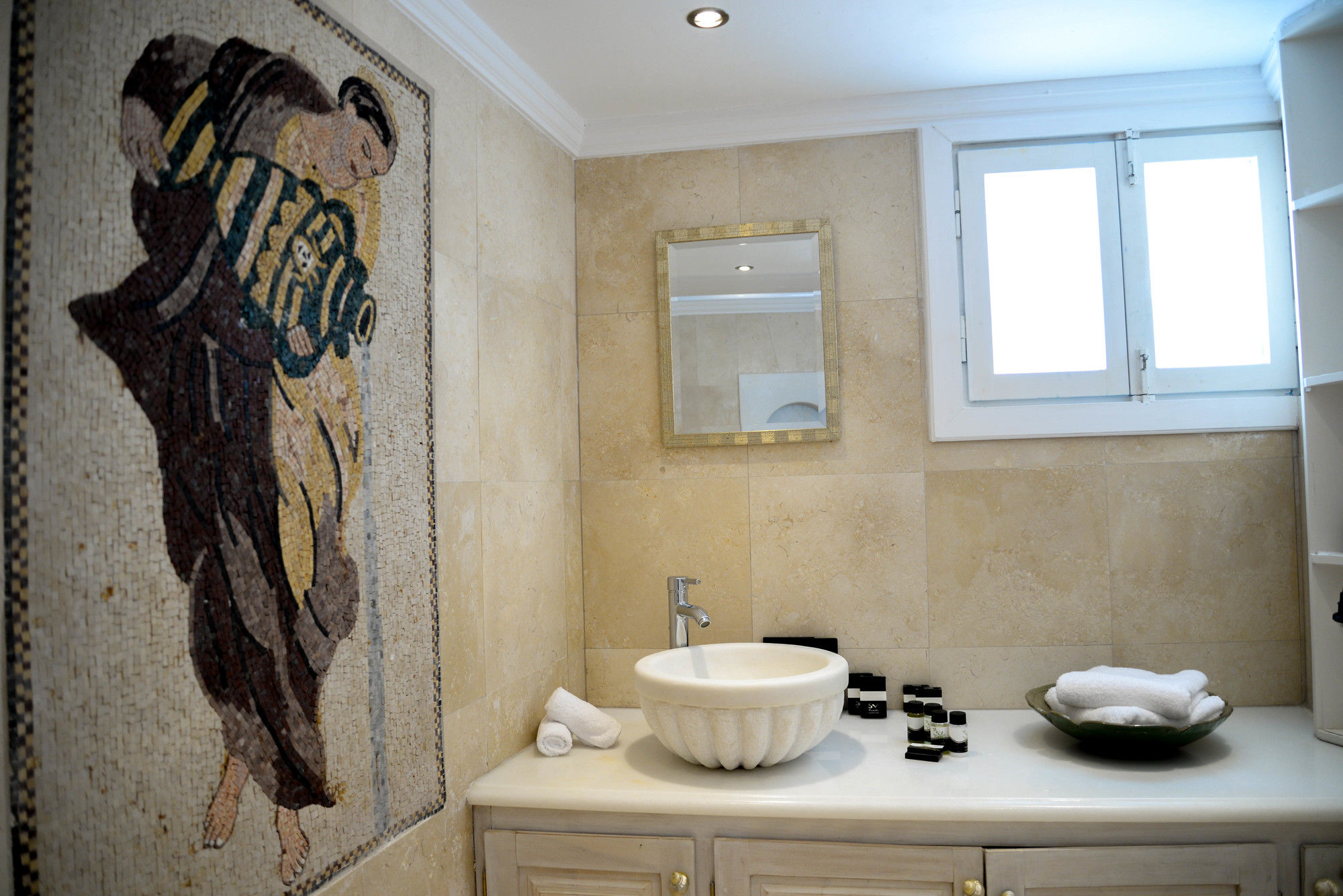 Фото Genesis Cave Houses