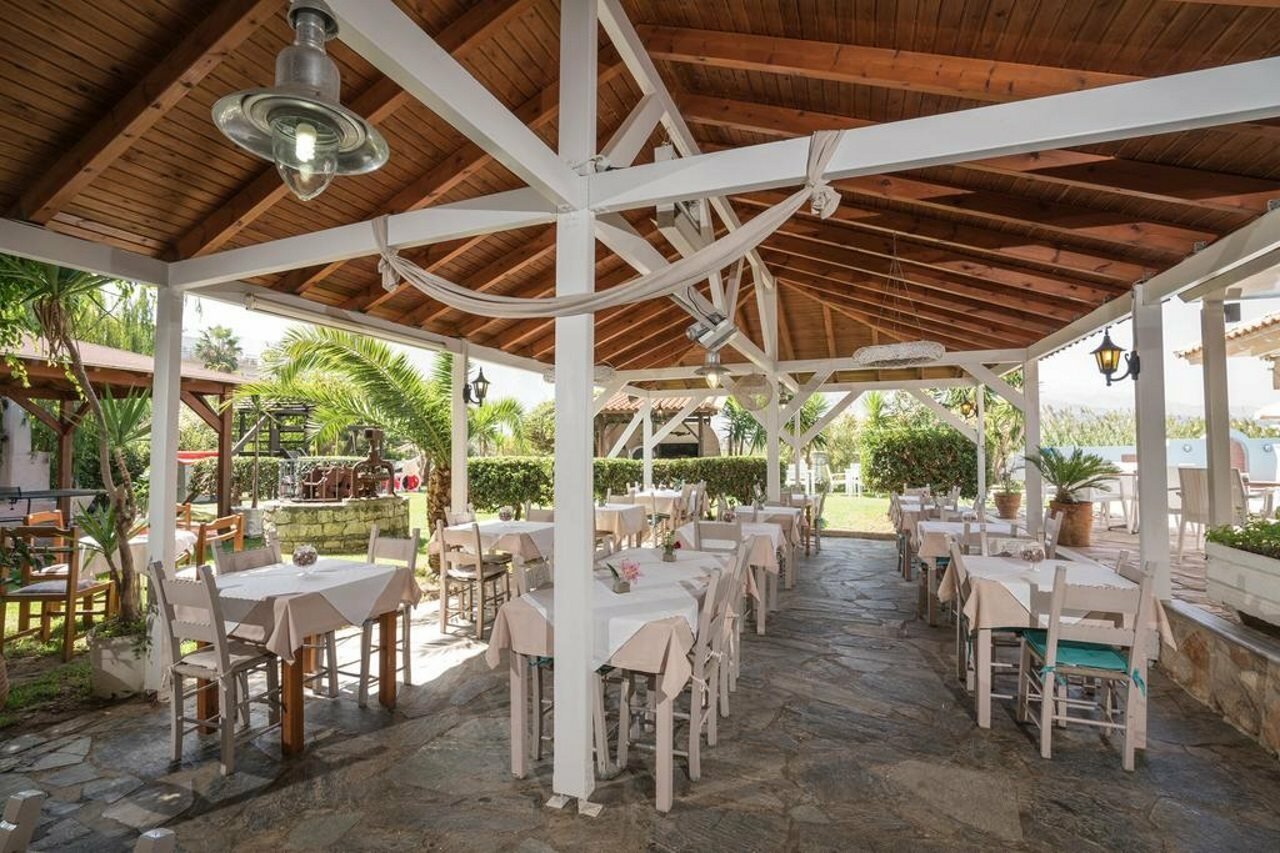 Фото Apollo Apartments