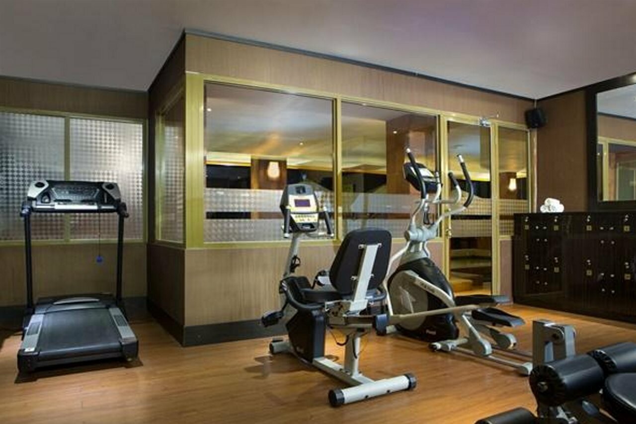 Фото Best Western Plus Makassar Beach