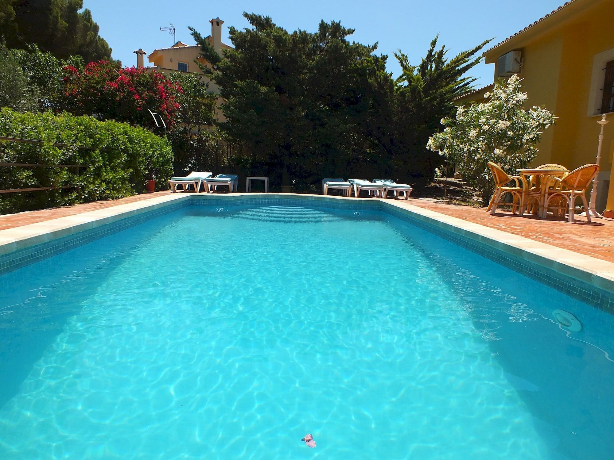 Фото Casa Capitán, Piscina Privada, WiFi, Cerca de la playa