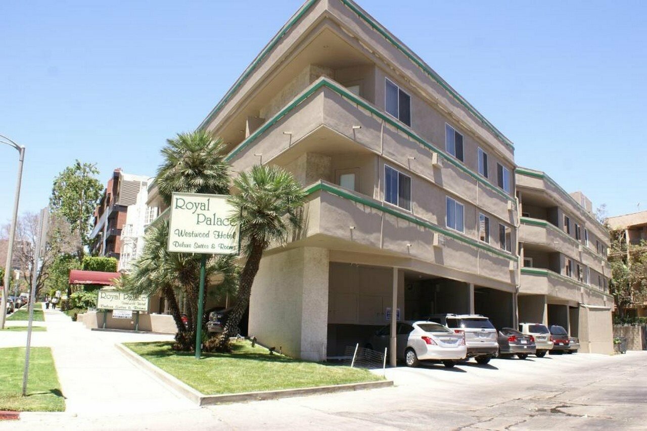 Фото Royal Palace Westwood