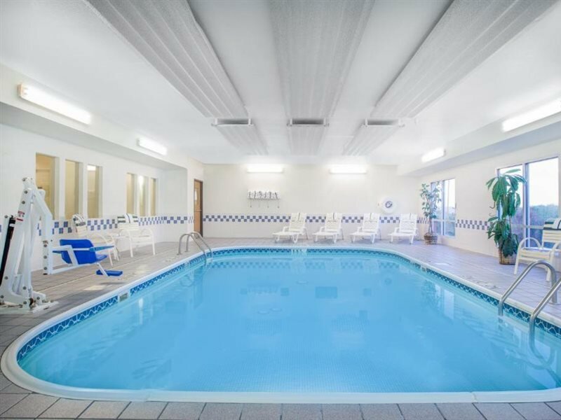 Фото Baymont by Wyndham Casper East