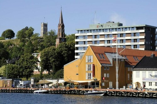 Внешний вид отеля Thon Hotel Tønsberg Brygge в Тёнсберге, фото 1