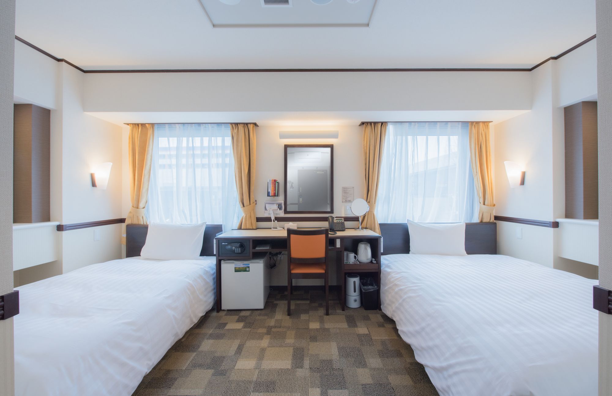 Фото Toyoko Inn Nagoya Meieki Minami