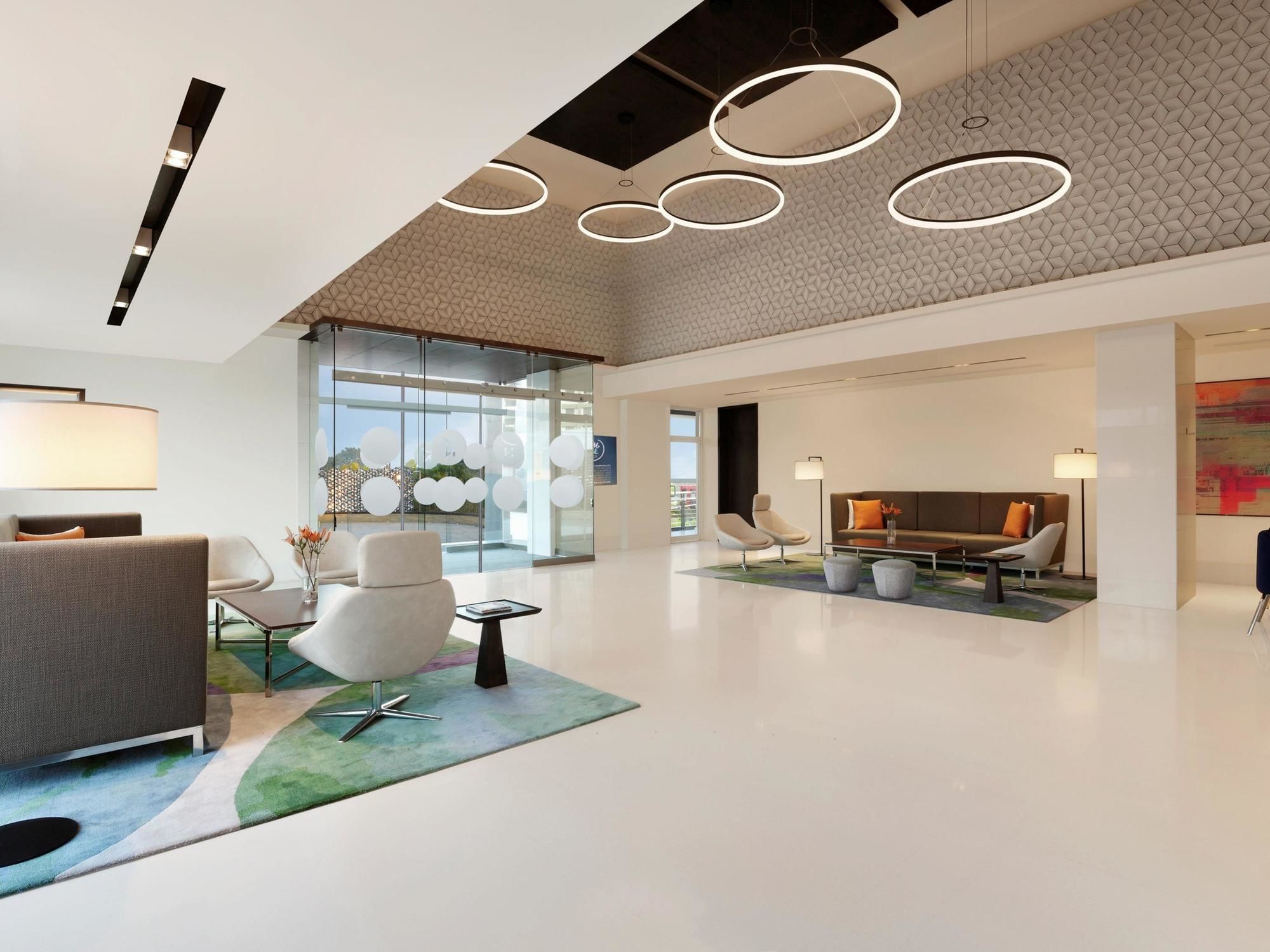 Фото Novotel Kochi Infopark