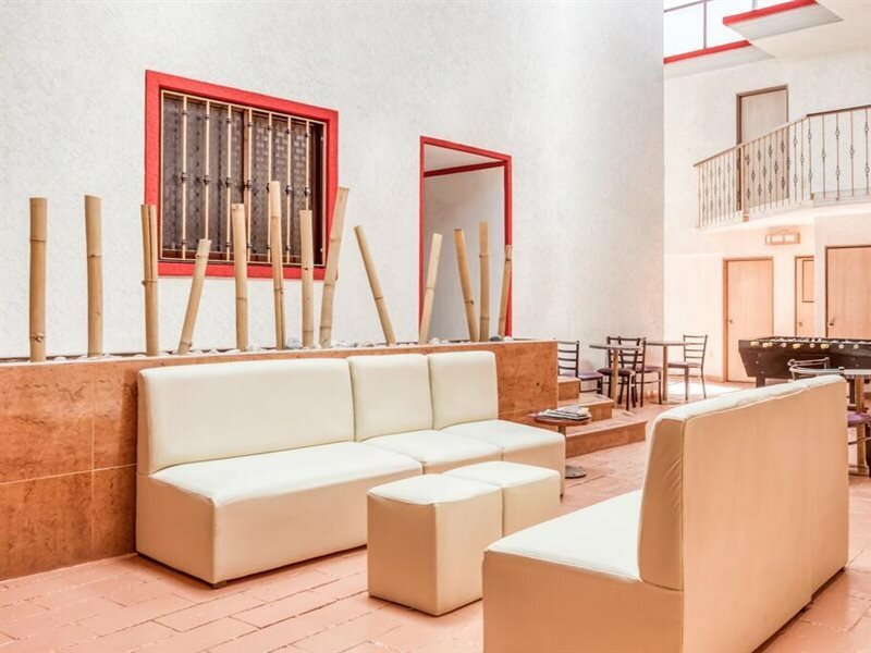 Фото Valencia Hotel