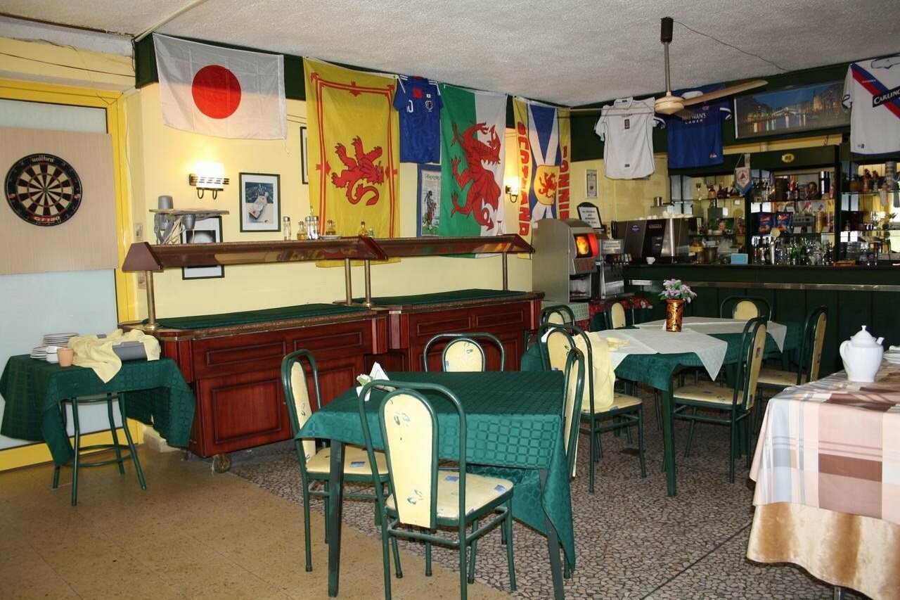 Фото Hotel Varshava