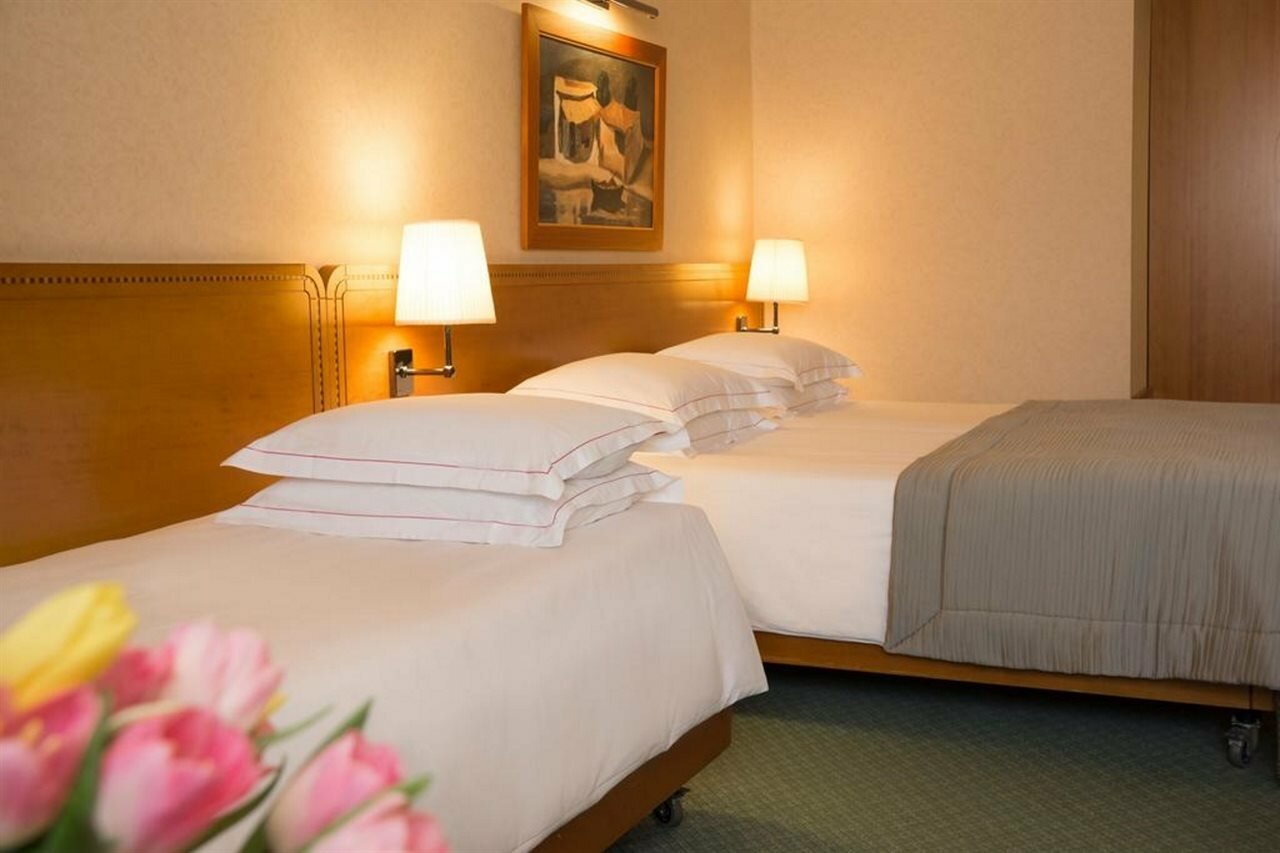 Фото President Hotel