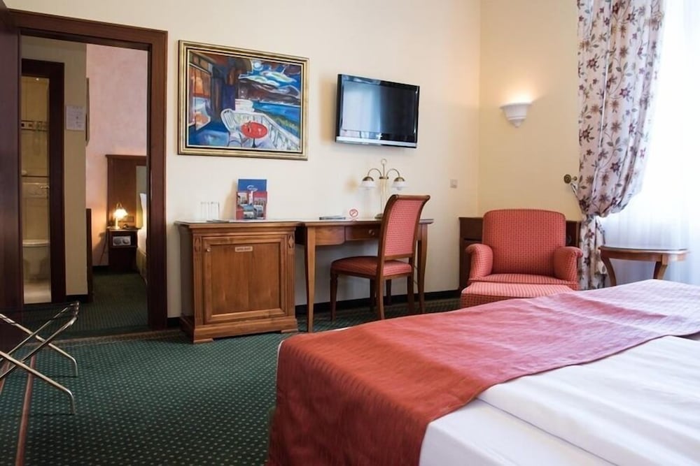 Фото Hotel Park Villa