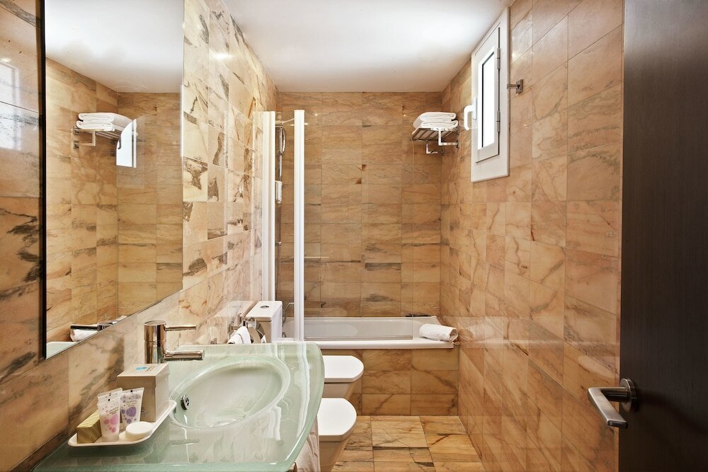 Фото Grupotel Gravina