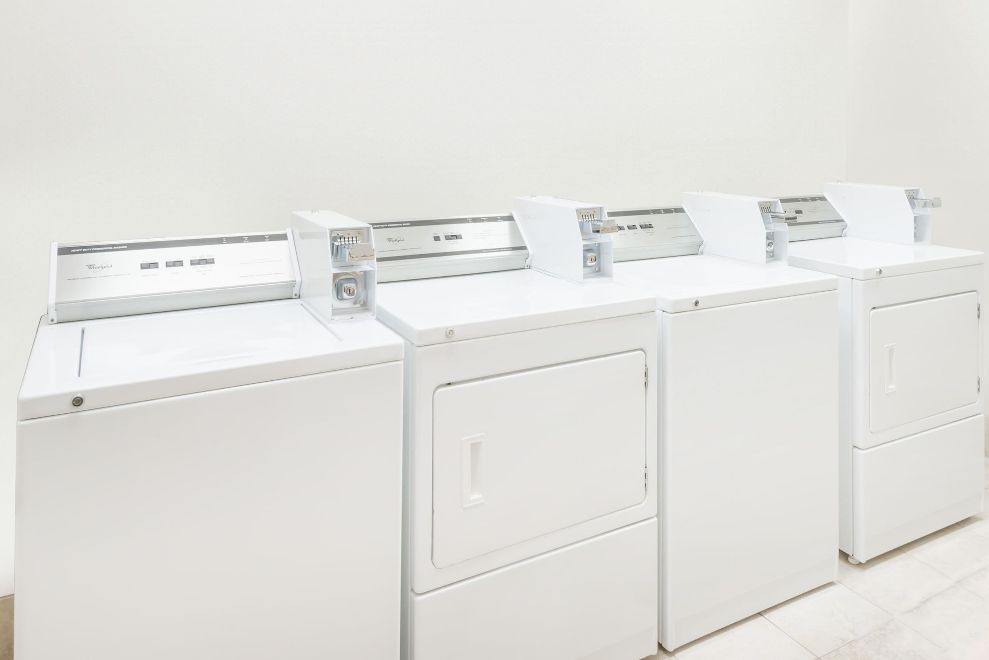 Фото Ramada by Wyndham Olds