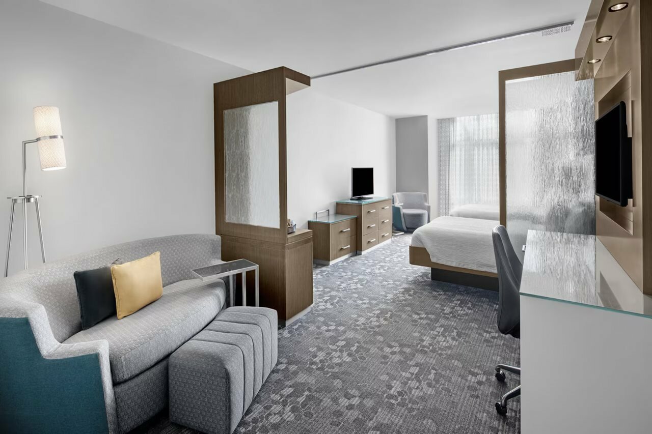 Фото Courtyard by Marriott Orlando South/Grande Lakes Area