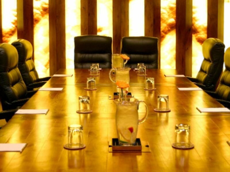 Фото Valencia Riverwalk