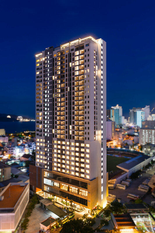 Гостиница DQua Hotel and Apartment в Нячанге