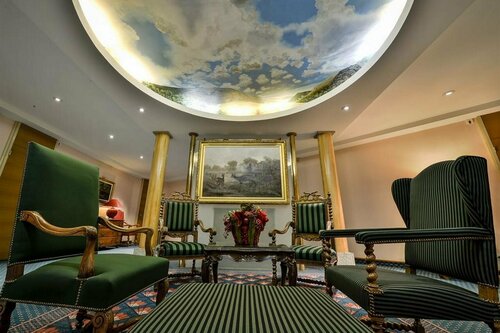 Гостиница Maison Rouge Hotel в Страсбурге