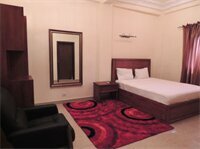 Bella Casa (Montserrado County, Monrovia), hotel