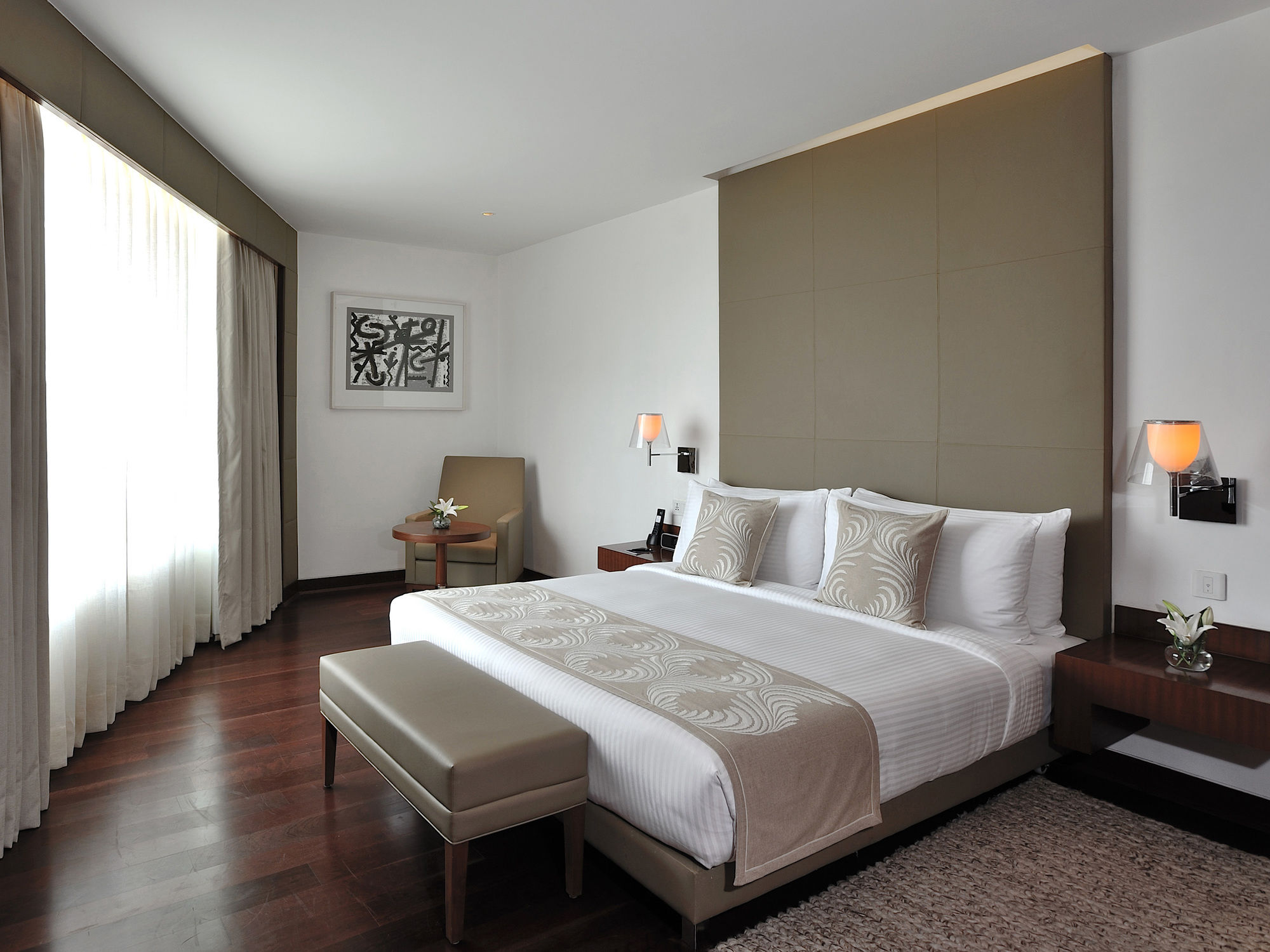 Фото Anya Gurgaon Hotel