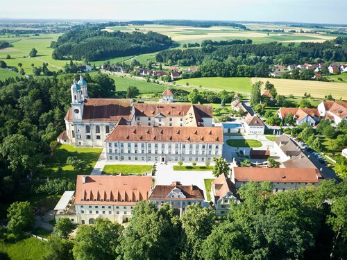 Гостиница Kloster Holzen Hotel