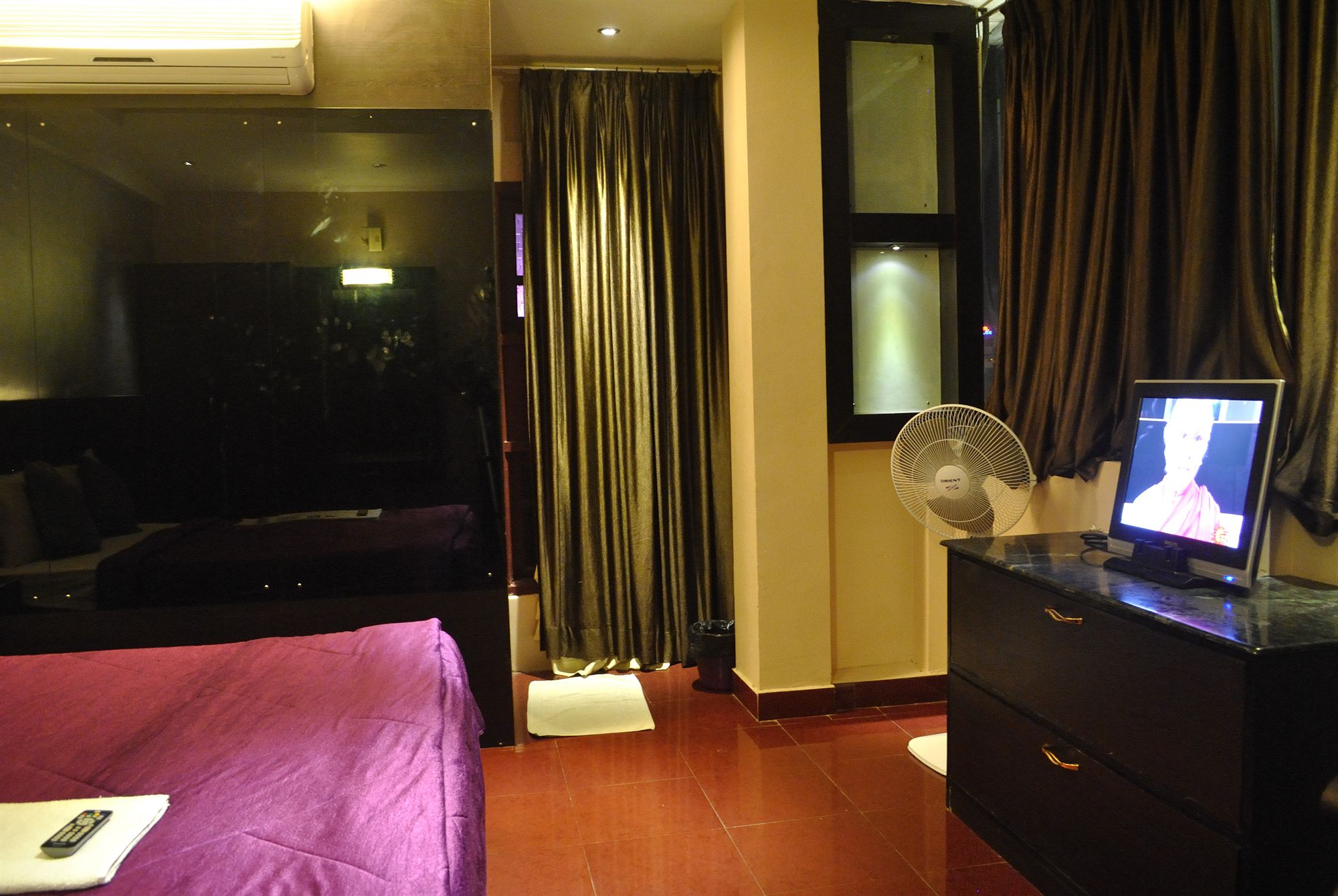 Фото Hotel Mars Classic