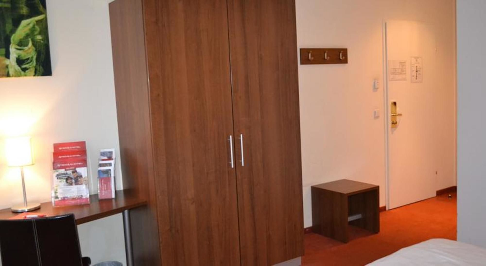 Фото Amedia Express Salzburg