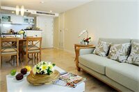 Фото Sabai Sathorn Service Apartment