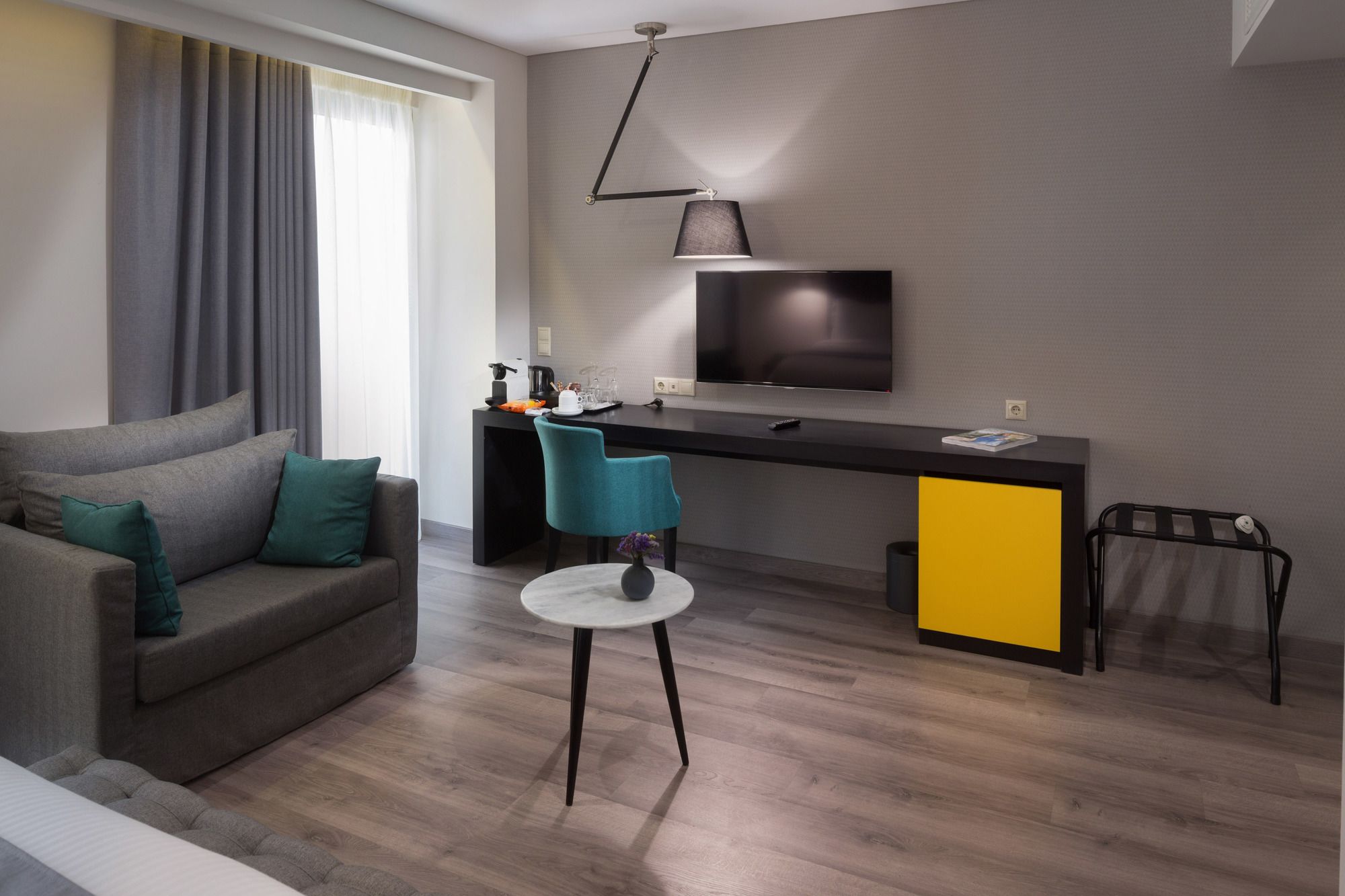 Фото Lozenge Hotel