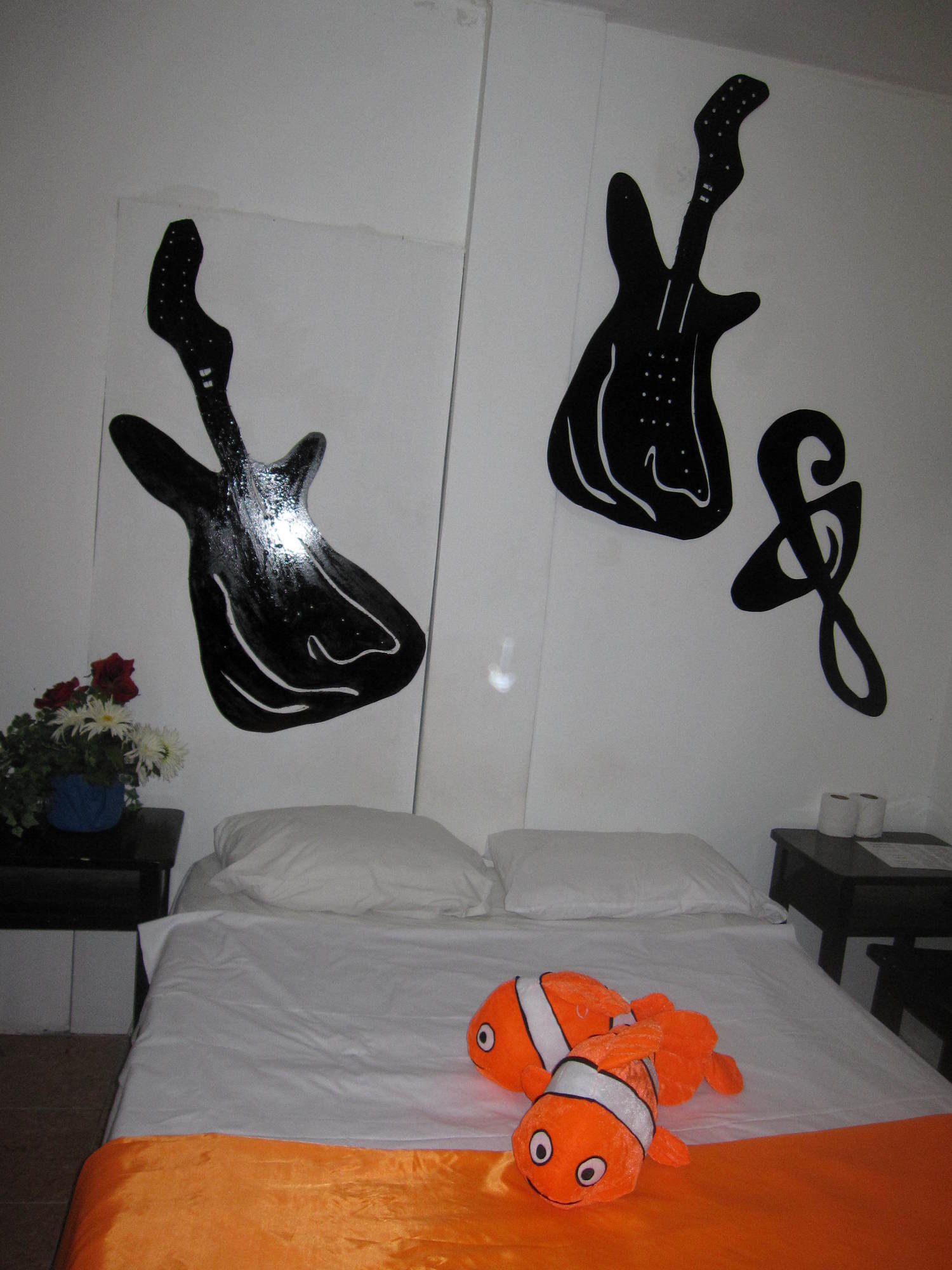 Фото Bachelor Inn Hotel