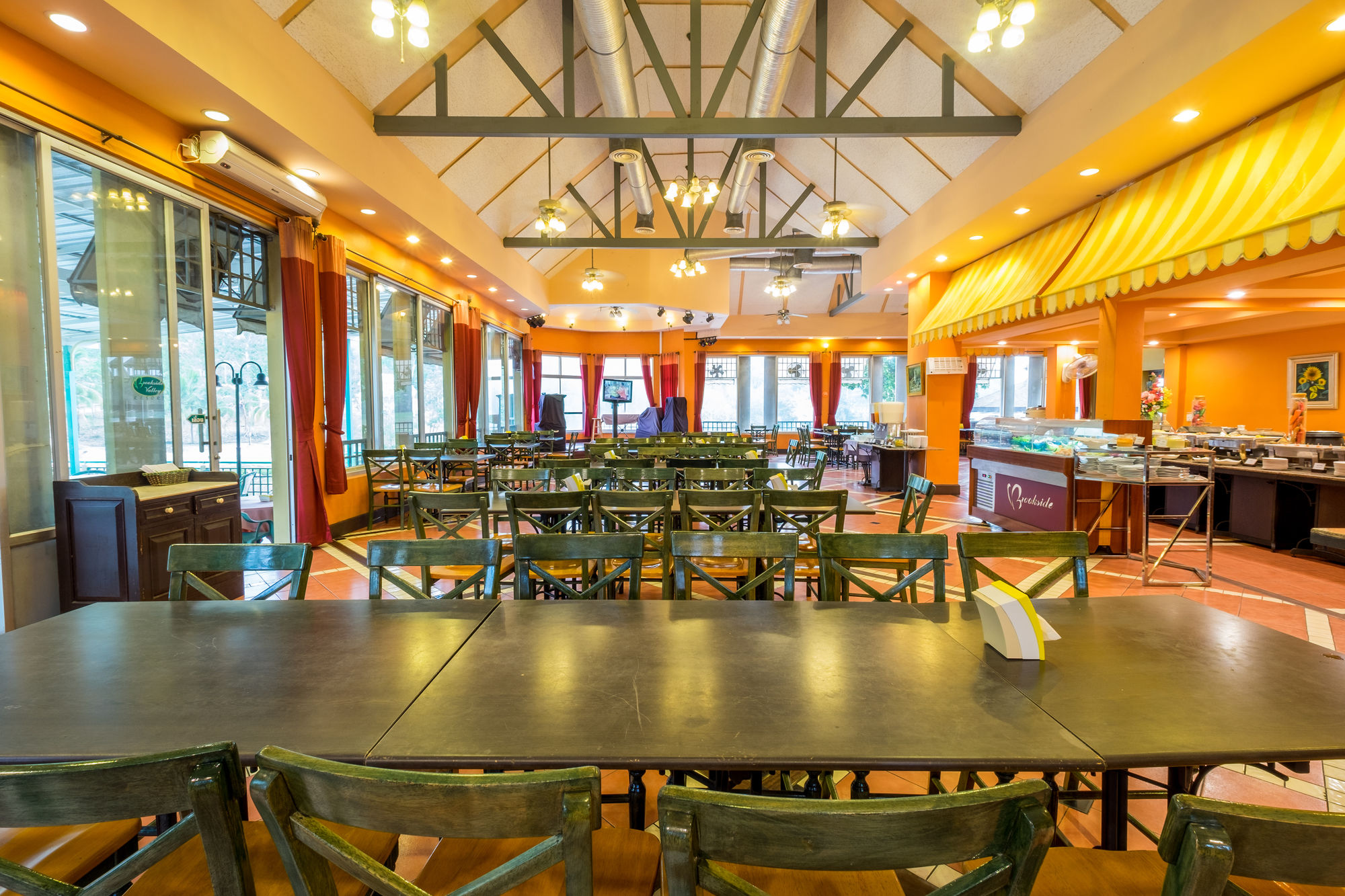 Фото Brookside Valley Resort