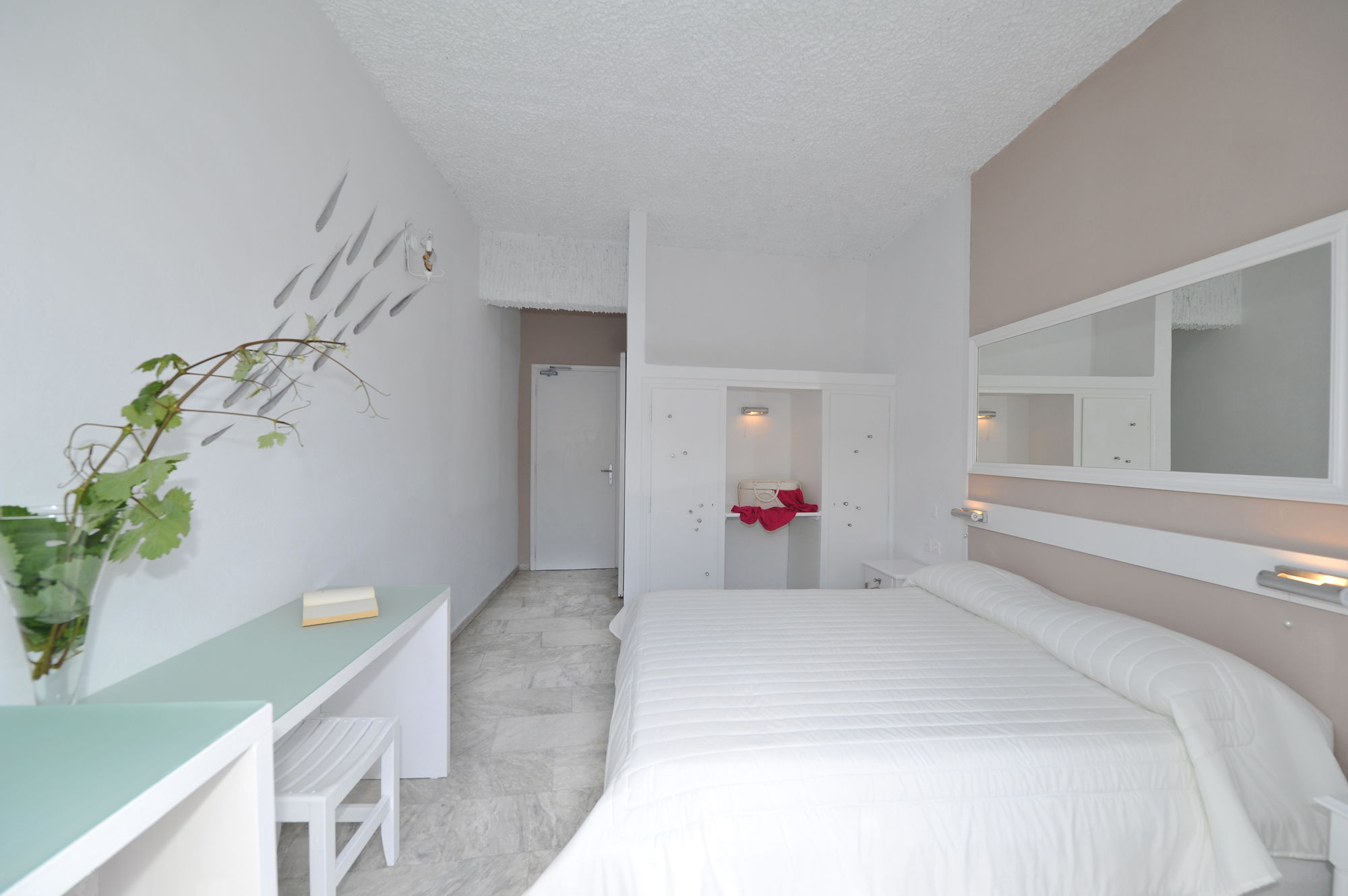 Фото Porto Castello