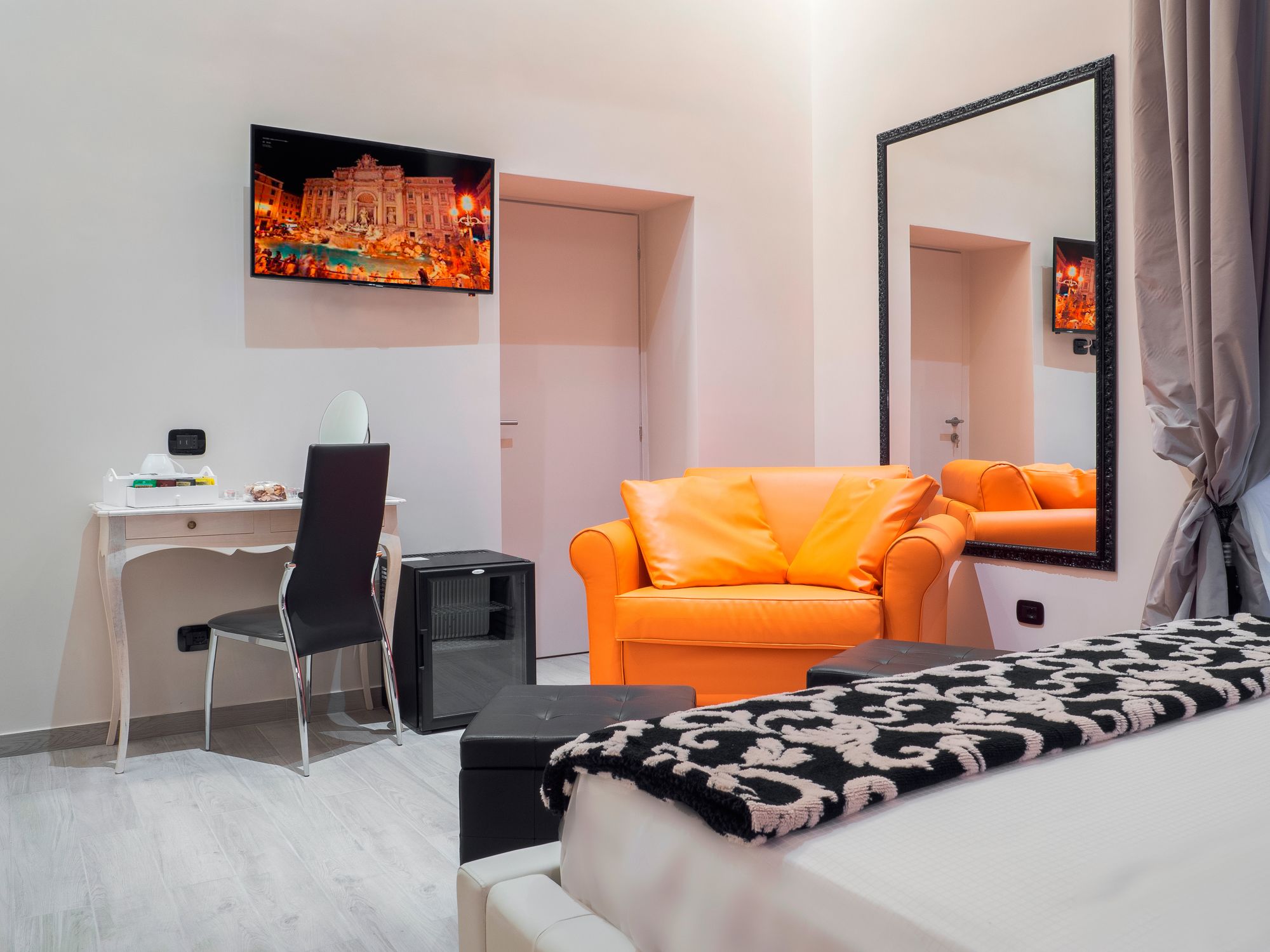 Фото Operà Suites Roma