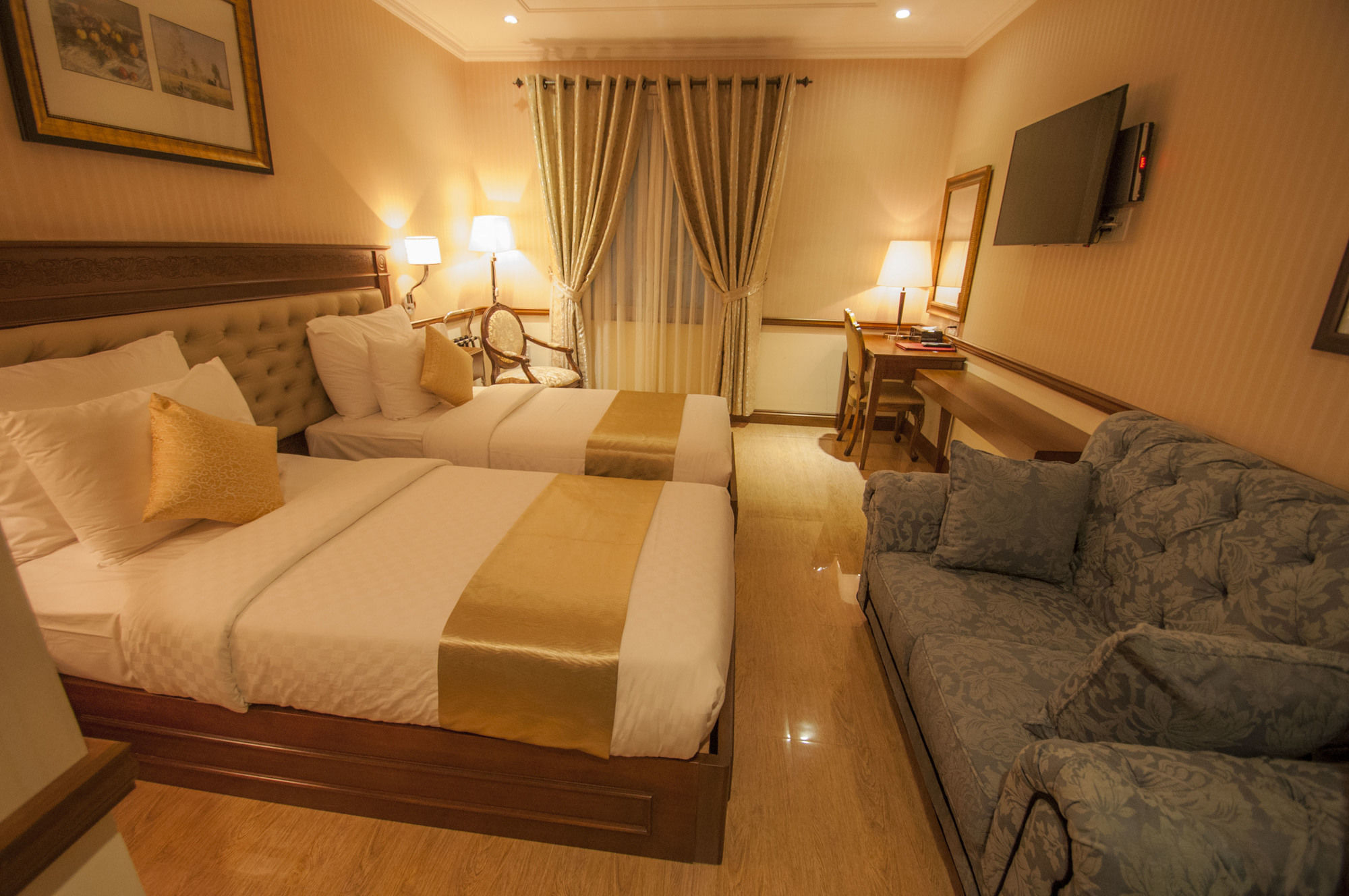 Фото Central Hotel and Residences