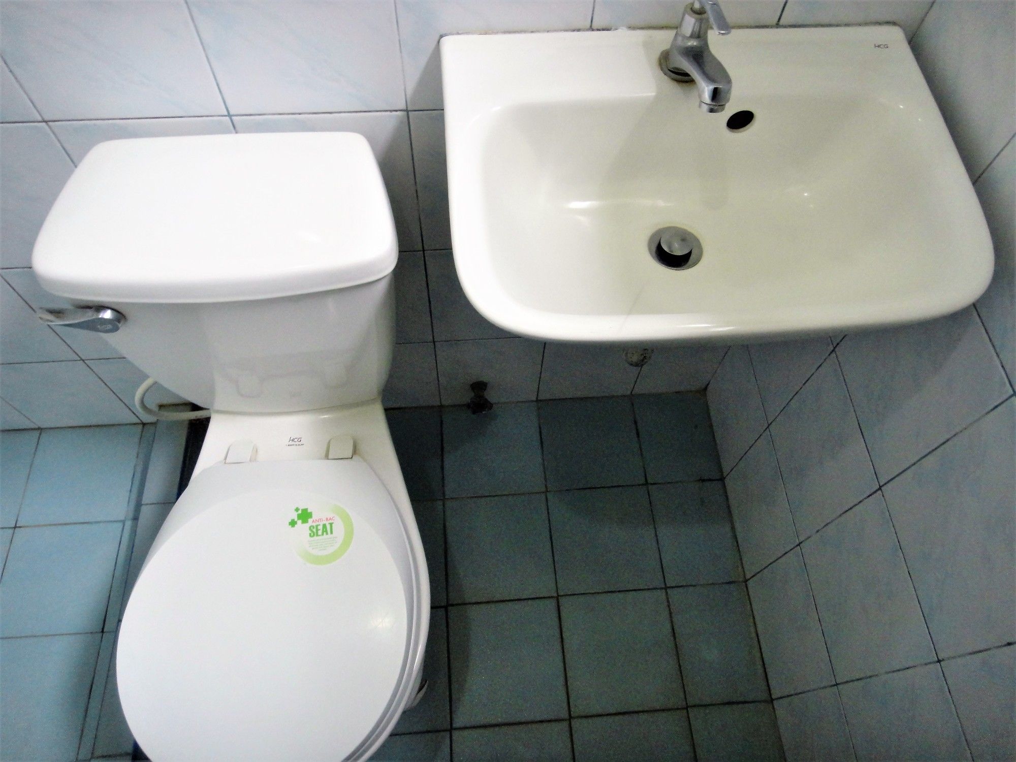 Фото Royal Crown Inn