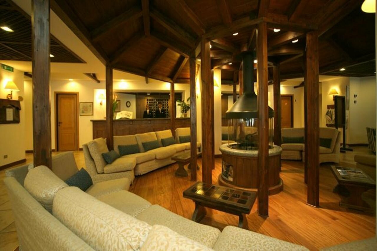 Фото Hotel Alaska Cortina