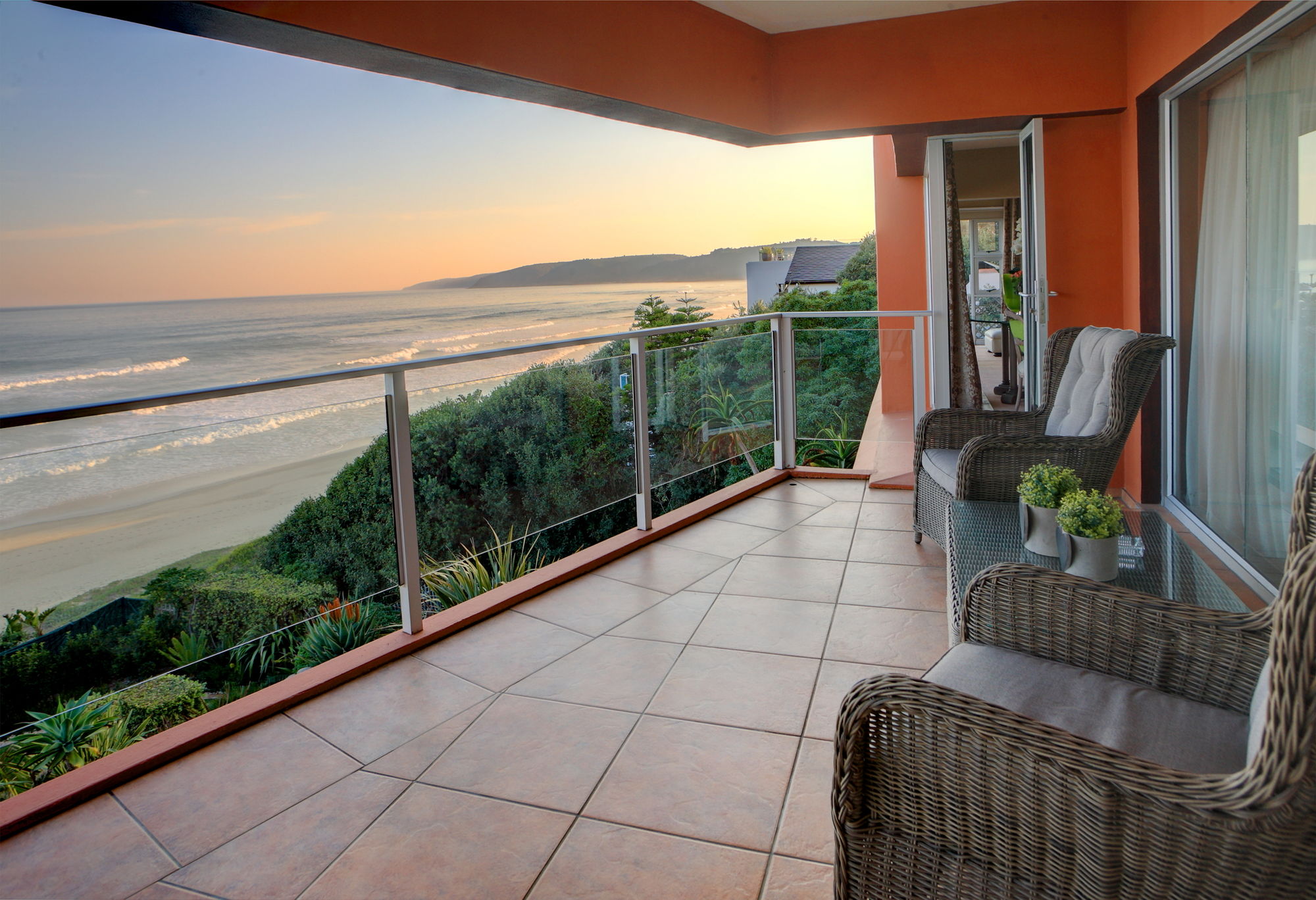 Фото Xanadu Guest Villa