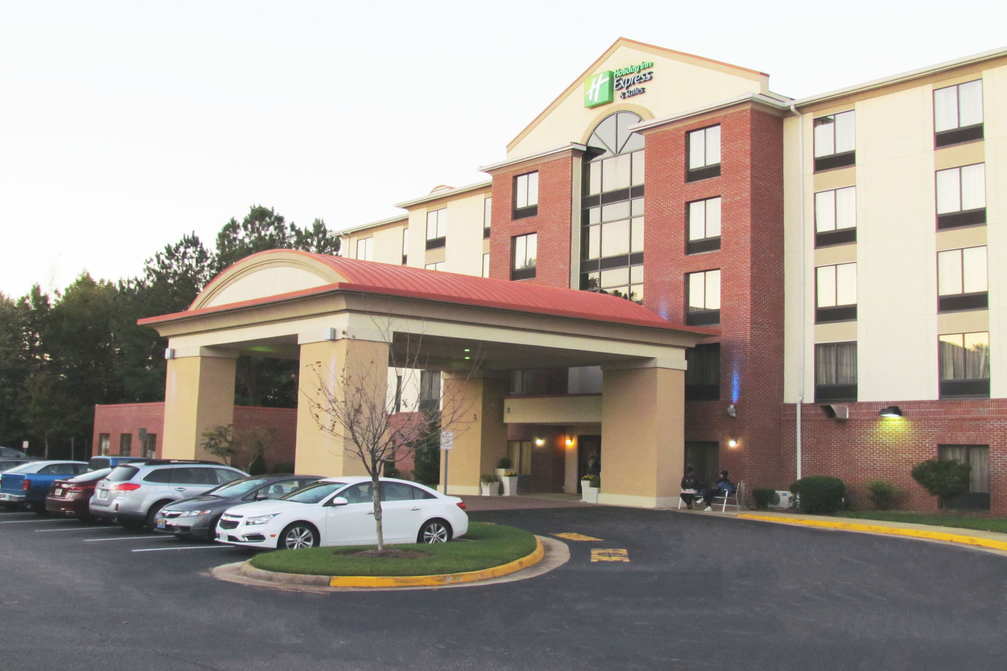 Фото Holiday Inn Express Hotel & Suites Chesapeake, an Ihg Hotel