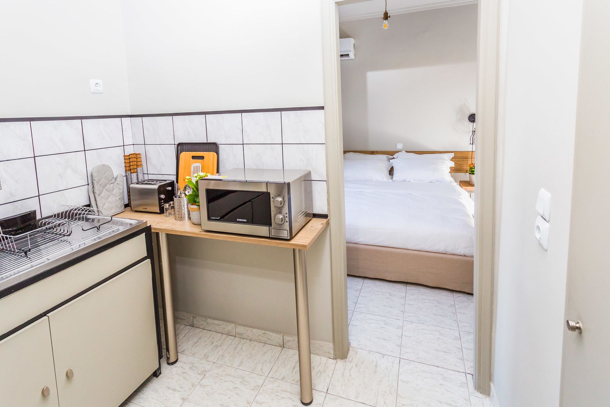 Фото Aris Athens Suites