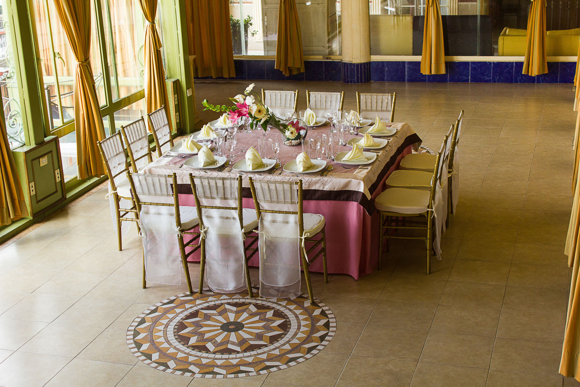 Фото Hotel Villa Las Margaritas Sucursal Centro