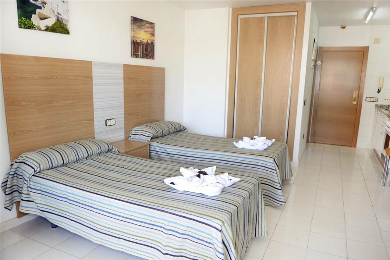 Фото Aparthotel Bcl Levante Beach