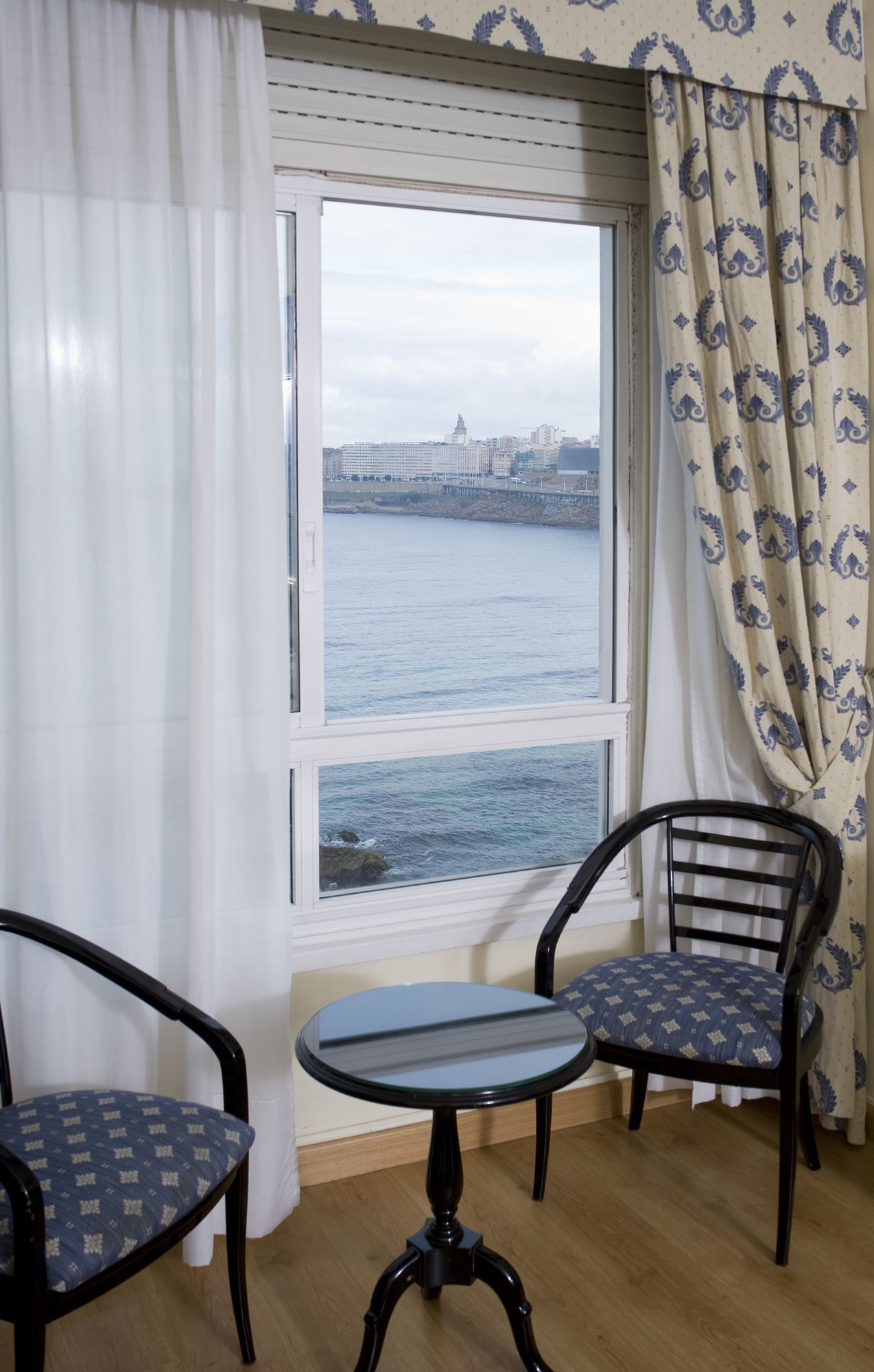 Фото Hotel Riazor