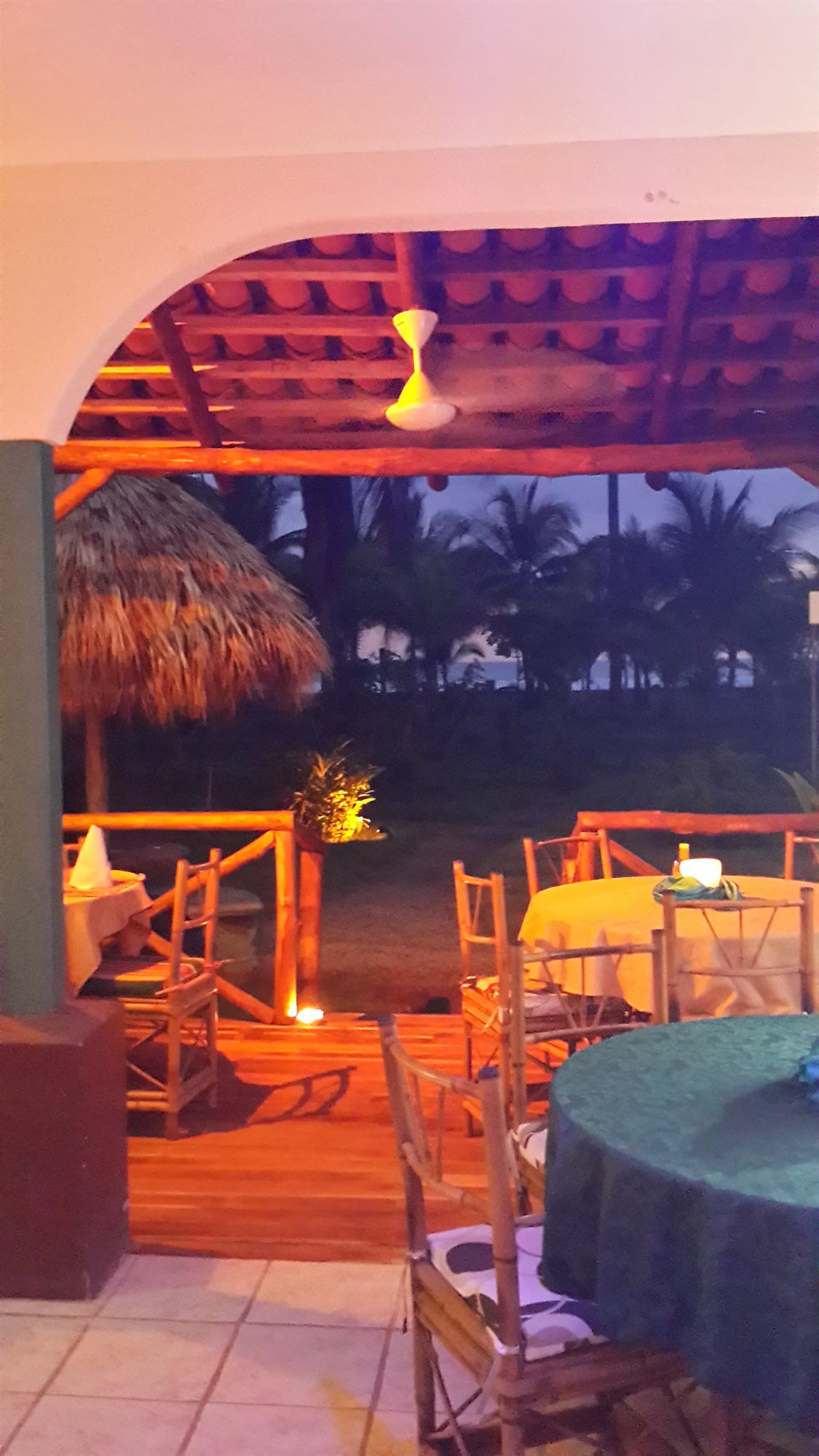 Фото Cocomar Beachfront Hotel and Island Resort