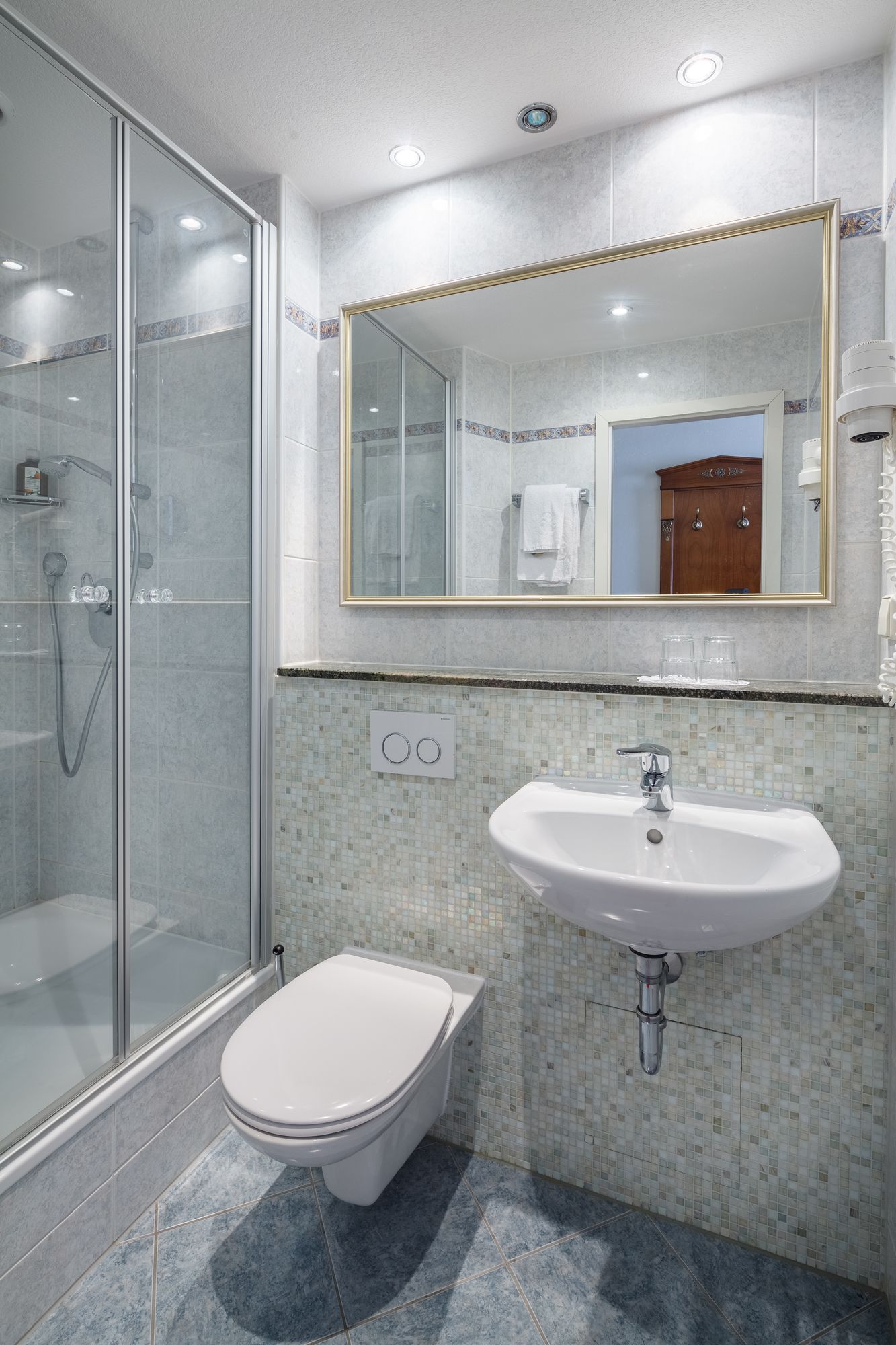 Фото Hotel Aurbacher Hof GmbH