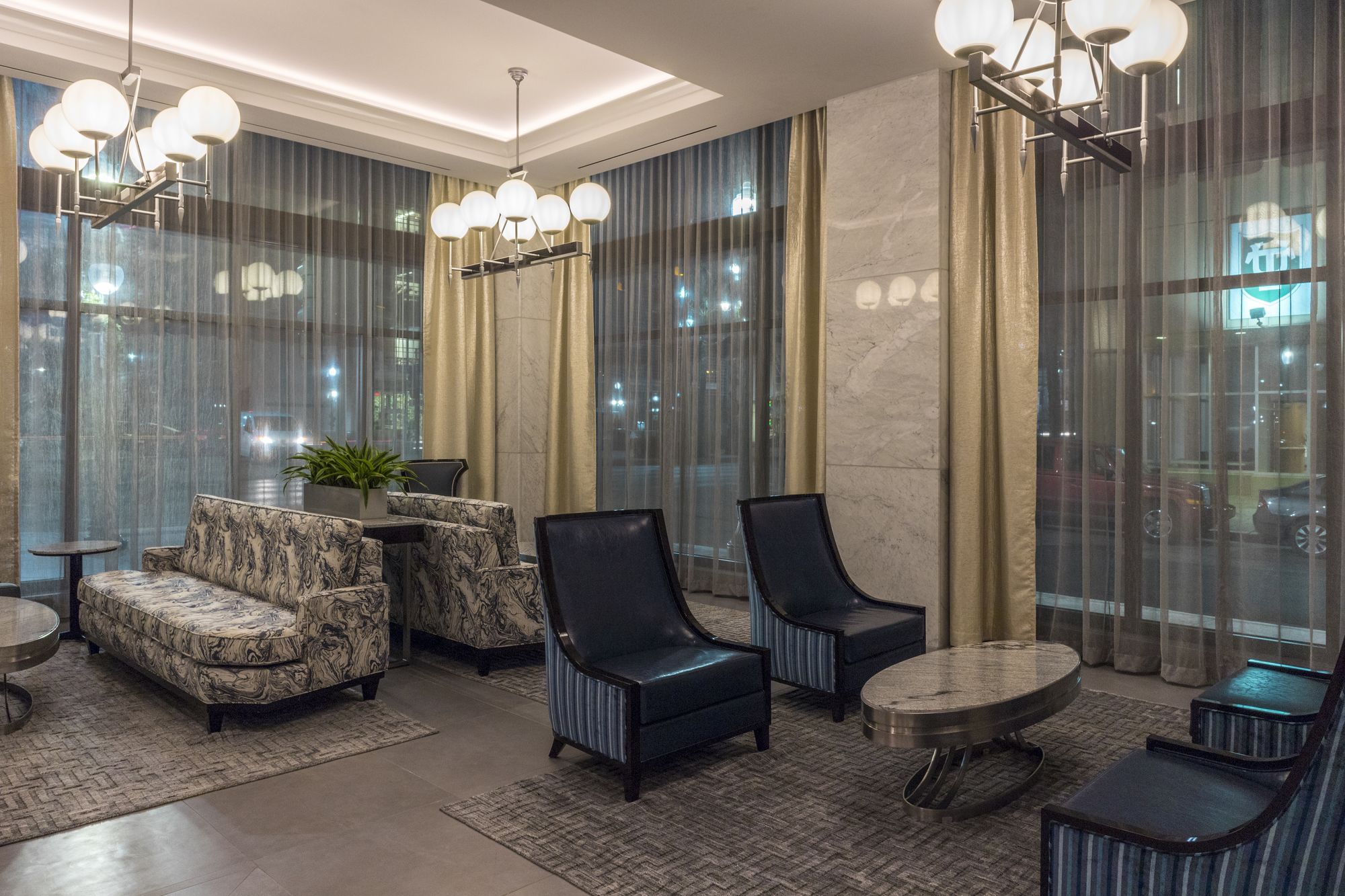 Фото The Jung Hotel and Residences