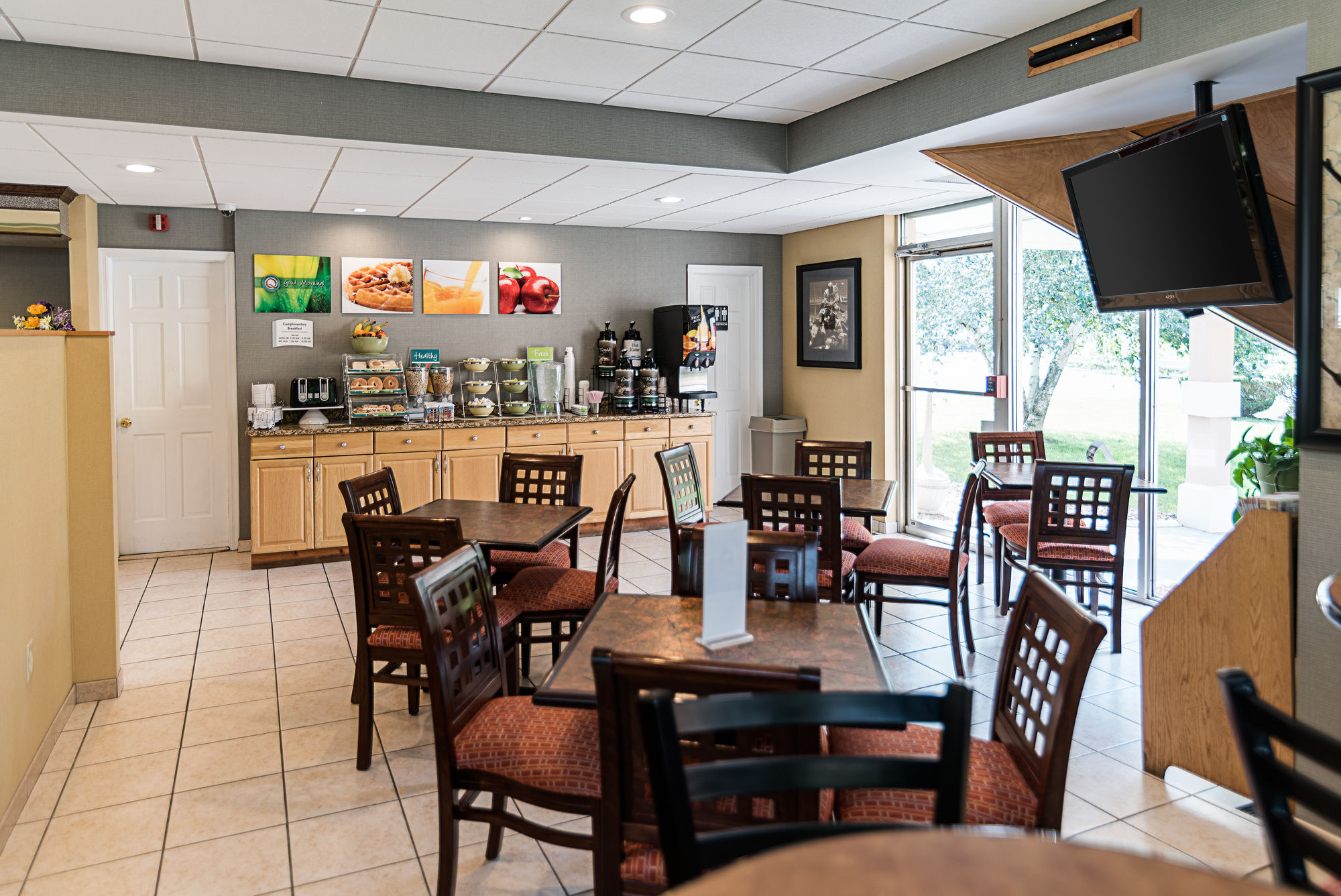 Фото Quality Inn Westfield - Springfield