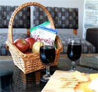 Фото Holiday Inn Express Monterey-Cannery Row, an Ihg Hotel