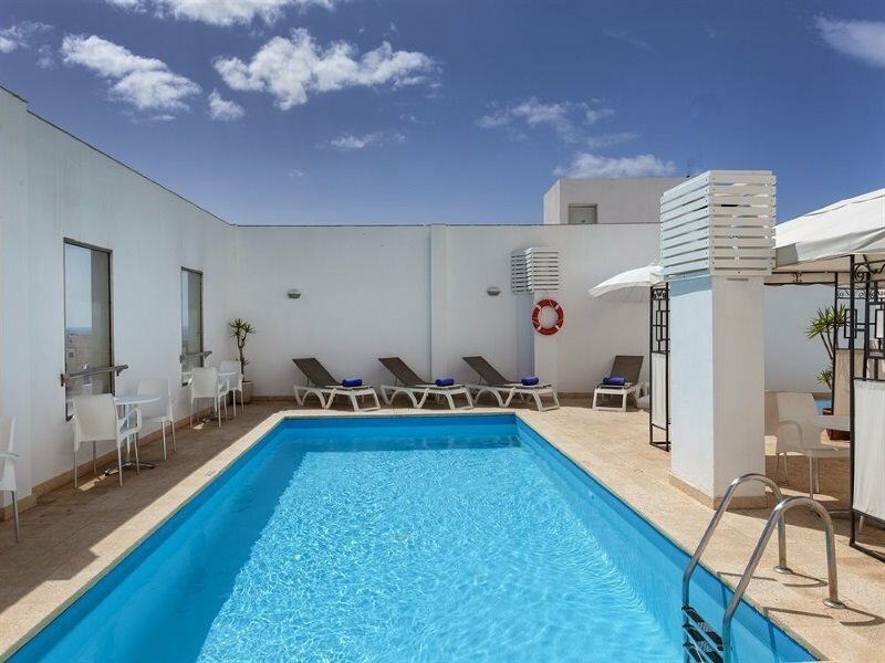 Фото Occidental Santa Cruz Contemporáneo