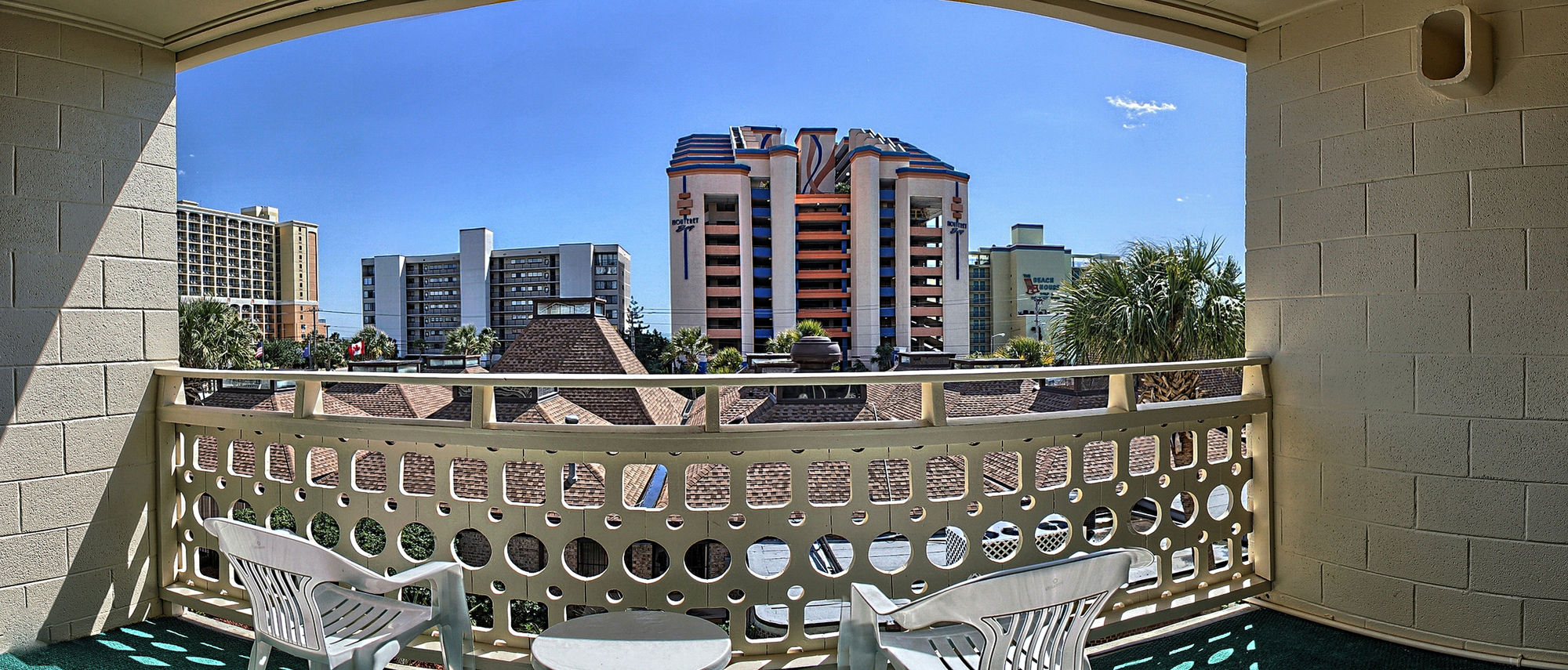 Фото The Caravelle Resort