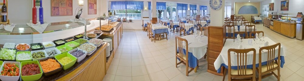 Фото Hotel Ght Xaloc