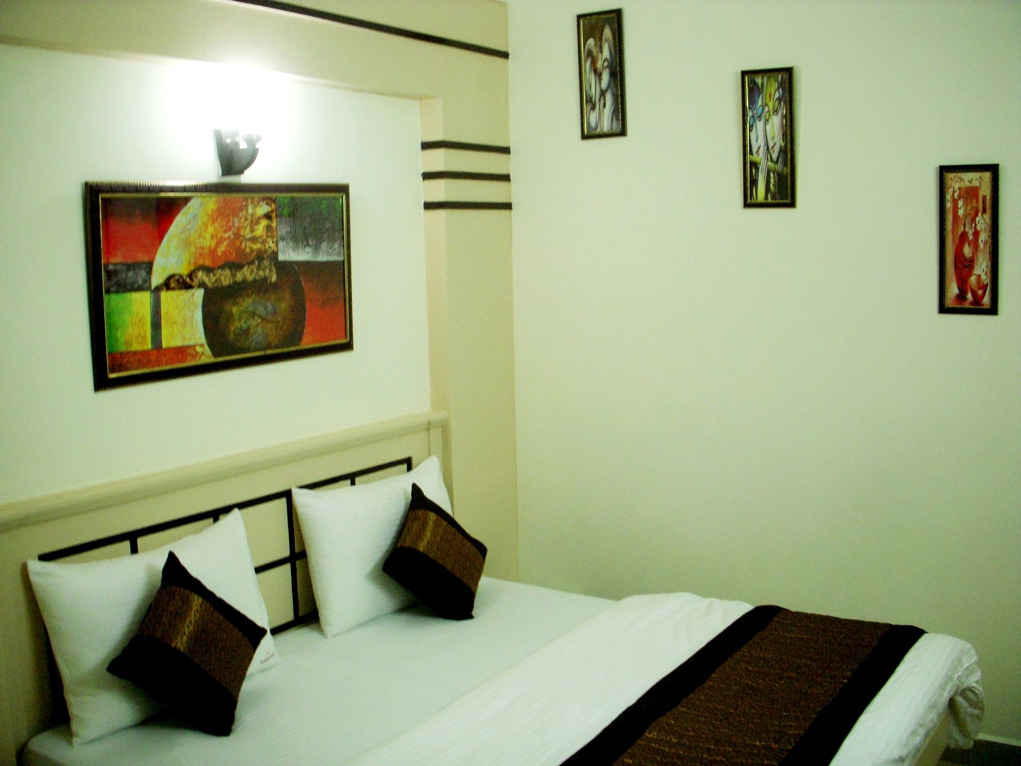 Фото Hotel Tashkent Palace